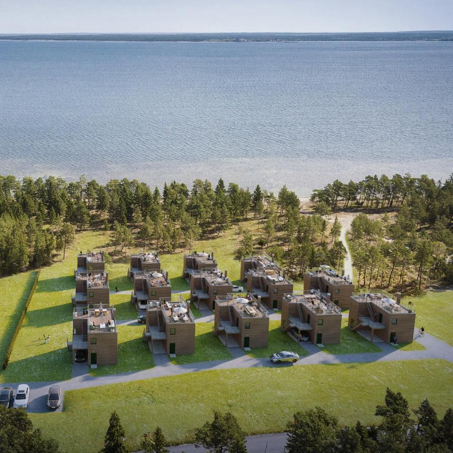 Vaestoes Strand By First Hotels Lärbro Εξωτερικό φωτογραφία